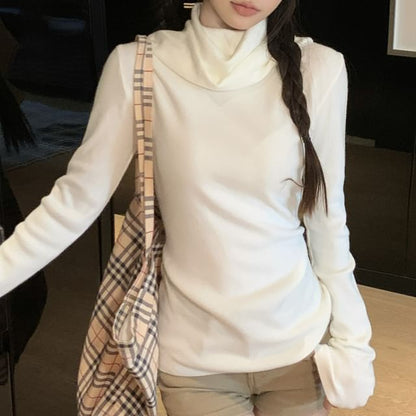 Hooded Knit Top with Turtleneck and Long Sleeves