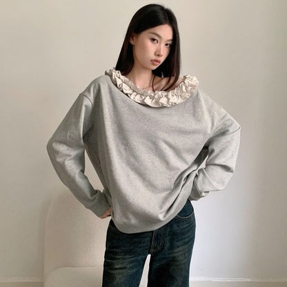 Asymmetric Ruffle Sweatshirt with One Shoulder