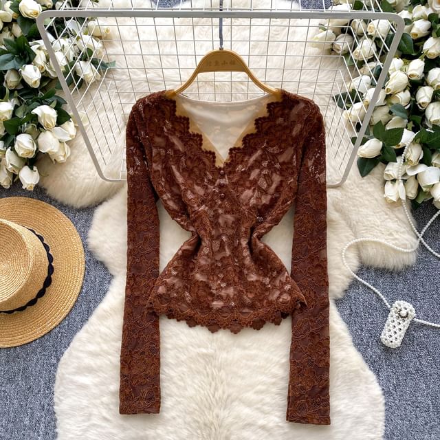Lace-Trimmed V-Neck Slim Top