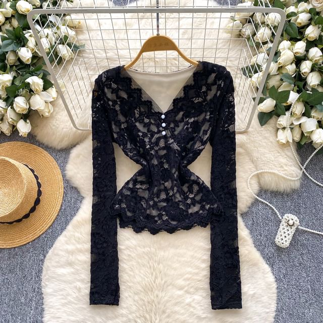 Lace-Trimmed V-Neck Slim Top