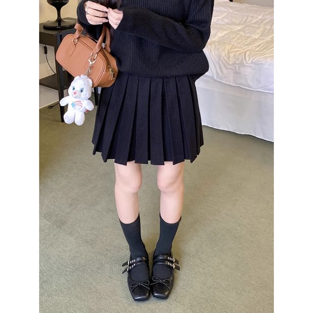 Knitted High-Waist Pleated A-Line Mini Skirt
