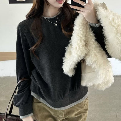 Contrast Trim Round Neck Sweatshirt in Solid