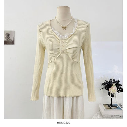 Round Neck Ruched Knit Top with Lace Panels