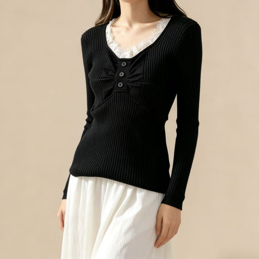 Round Neck Ruched Knit Top with Lace Panels