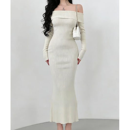 Long-Sleeve Off Shoulder Plain Knit Maxi Mermaid Dress