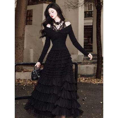 Mock Two-Piece Cold-Shoulder Lace Paneled T-Shirt / Choker / High Waist Midi A-Line Layered Skirt / Set