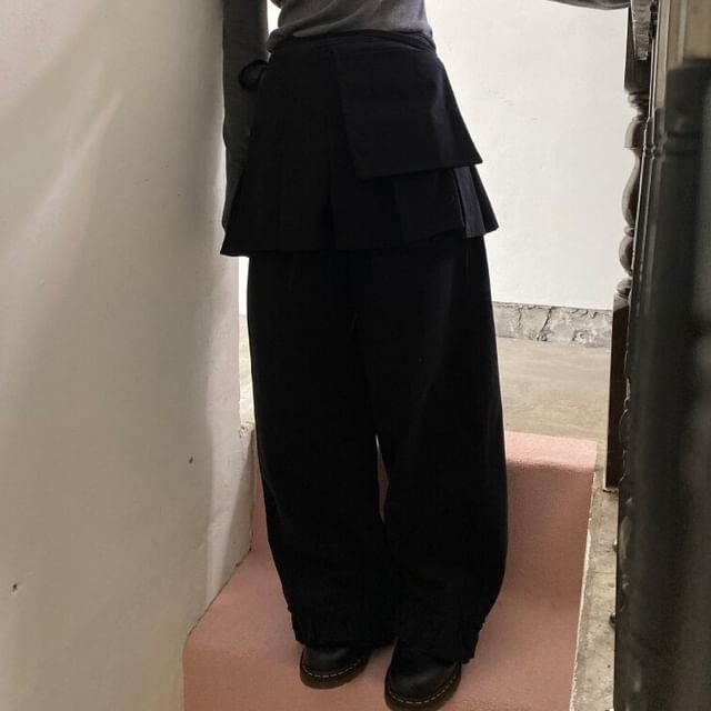 Pleated Mini Skirt and Wide Leg Pants Set
