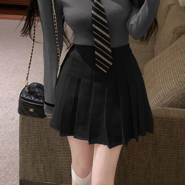 Sailor Collar Striped Knit Top and Pleated Mini Skirt Set