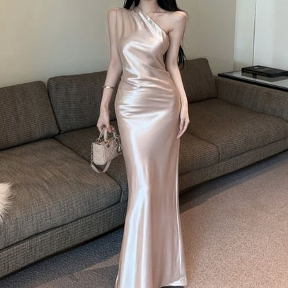 Sleeveless Off Shoulder Plain Ruched Maxi Mermaid Dress