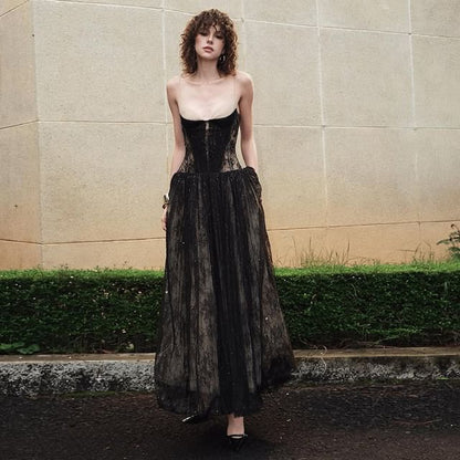Sleeveless Sweetheart Neckline Lace Maxi A-Line Dress