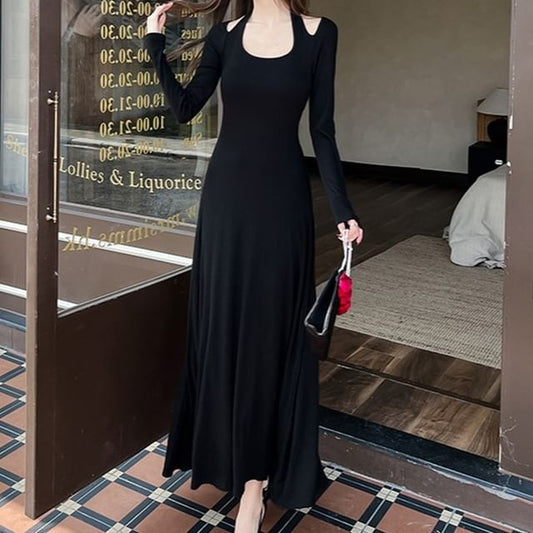 Long-Sleeve Cutout Plain Maxi A-Line Dress