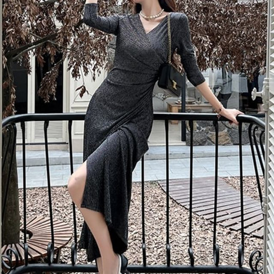 Long-Sleeve V-Neck Plain Maxi Sheath Dress