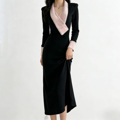 Long-Sleeve V-Neck Two Tone Knit Maxi Sheath Dress