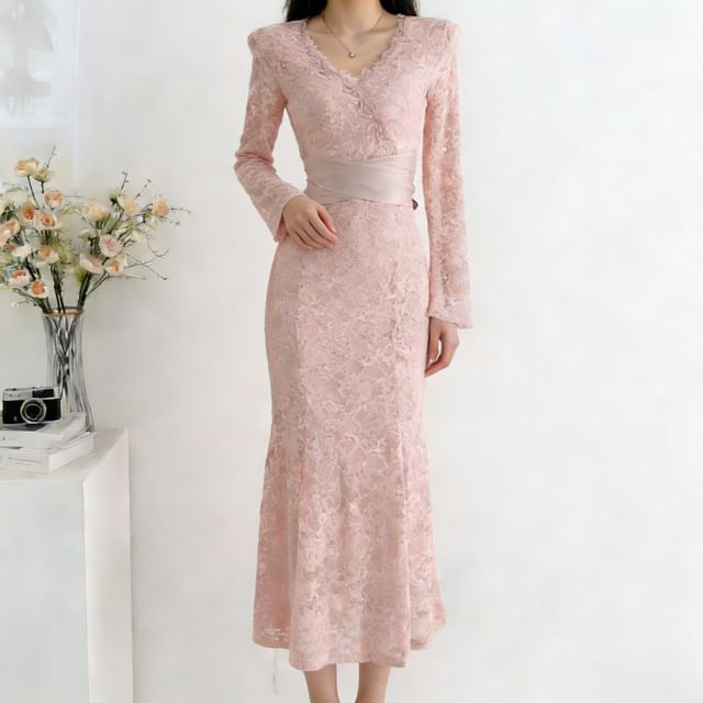 Long-Sleeve V-Neck Lace Maxi A-Line Dress