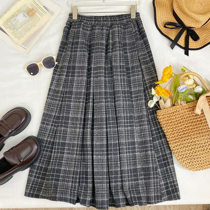 Plaid Pleated A-Line Maxi Skirt