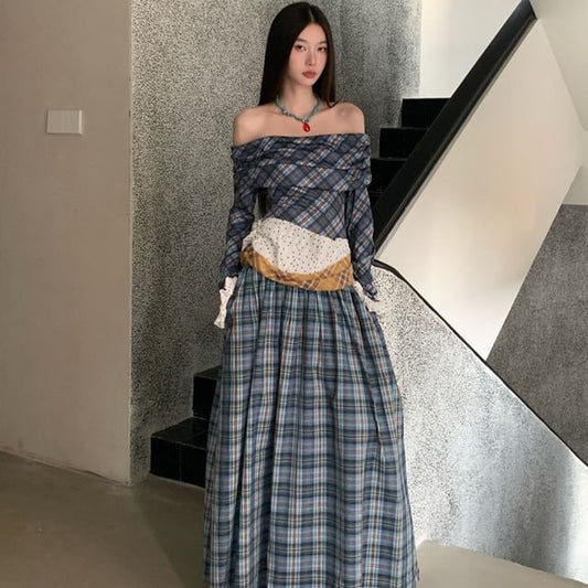 Long-Sleeve Off-Shoulder Plaid Dotted Panel Ruched Maxi A-Line Dress