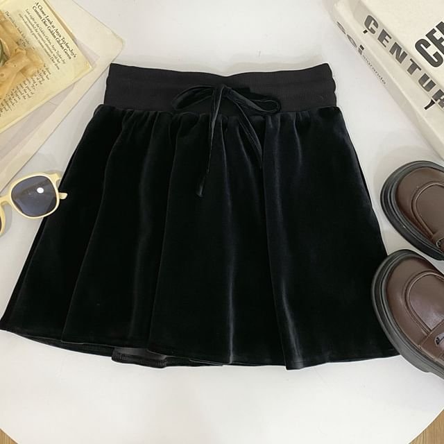 Velvet High-Waist A-Line Skirt