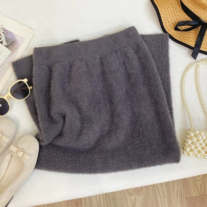 Fleece High-Waist Solid Maxi Skirt