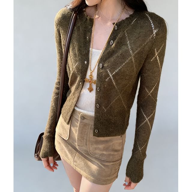 Button-Up Plain Crop Cardigan