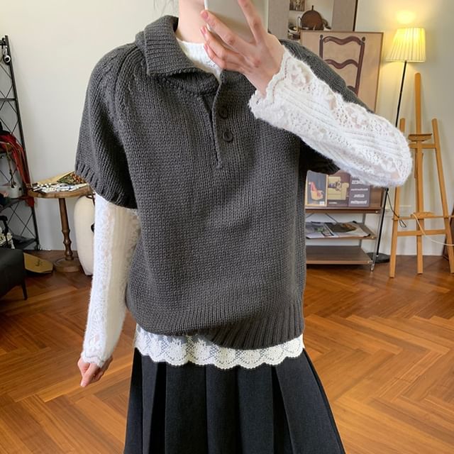 Polo-Neck Knit Top with Short Sleeves in Solid Color