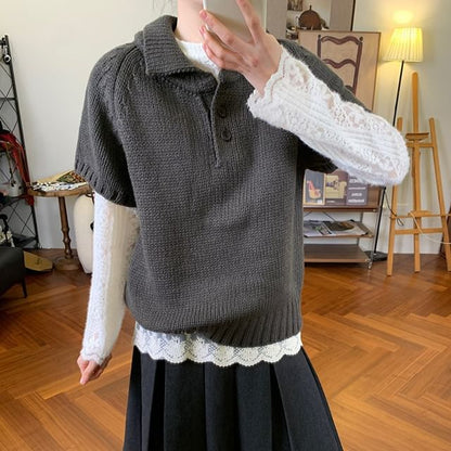 Polo-Neck Knit Top with Short Sleeves in Solid Color