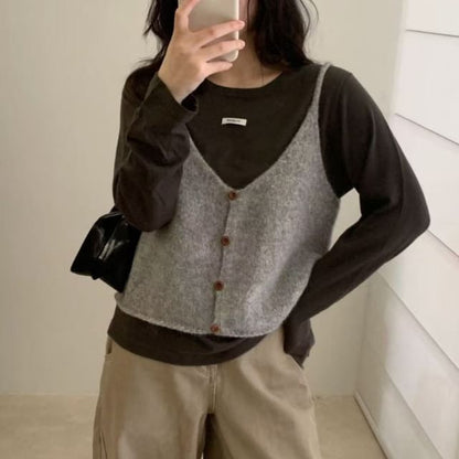 Button-Up Crop Knit Camisole with V-Neck and Solid Color