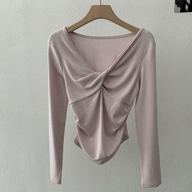 Ruched V-Neck Fitted Long Sleeve Tee