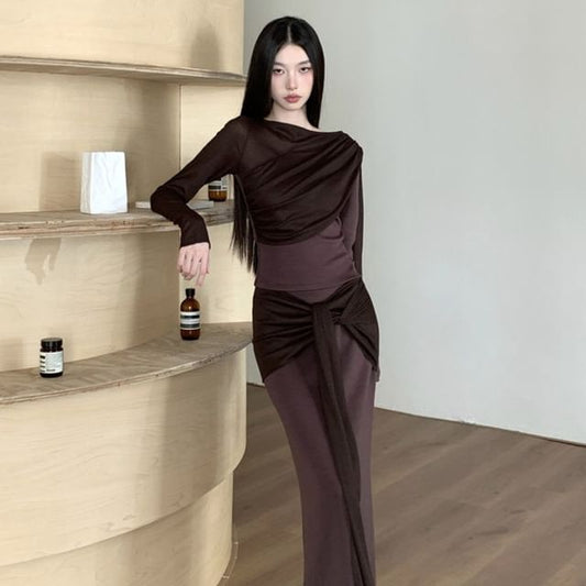 Boatneck Plain Top and High Waist Maxi Mermaid Skirt Set