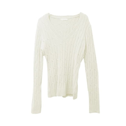 Cable Knit Sweater with V-Neck and Solid Color