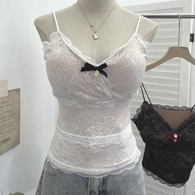 Lace Camisole with V-Neck and Spaghetti Straps in Solid Tone