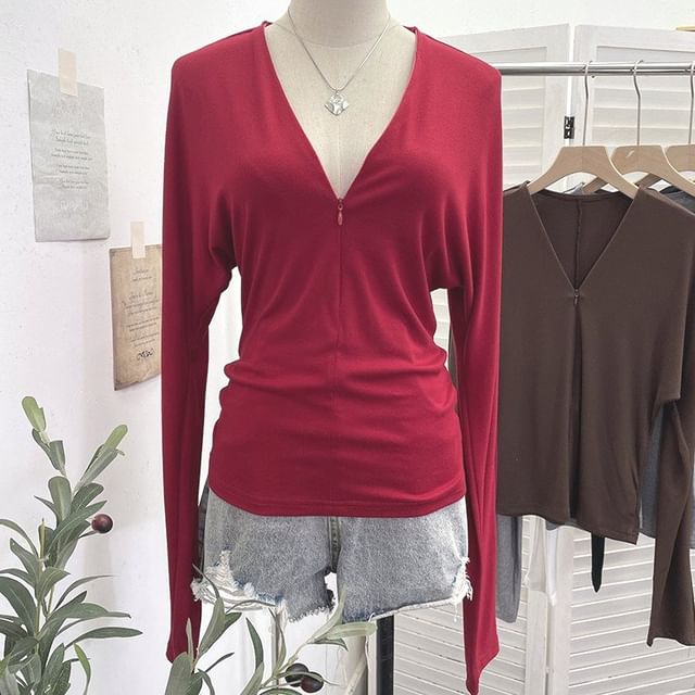 Solid V-Neck Tee with Long Sleeves