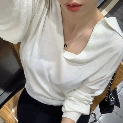 Collared V-Neck Knit Top