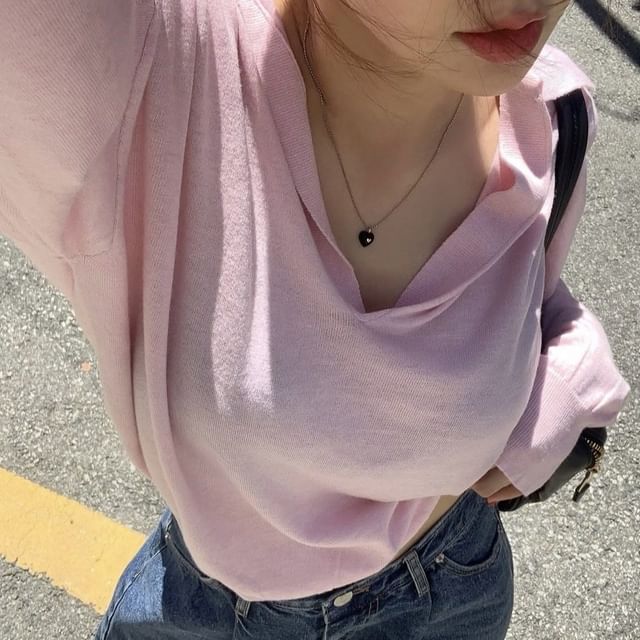 Collared V-Neck Knit Top
