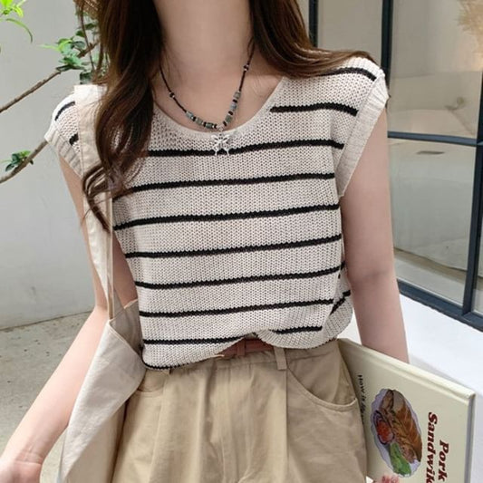 Short Sleeve Crew Neck Striped Knit Blouse