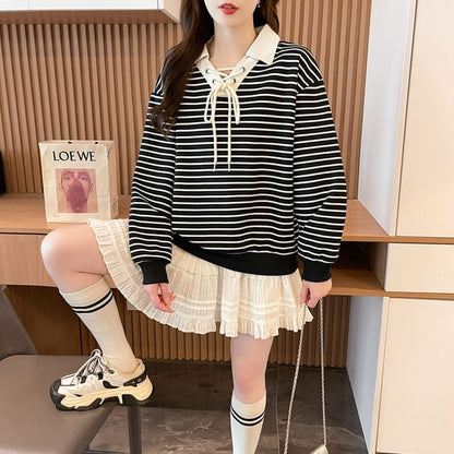 Contrast Collar Striped Lace-Up Sweatshirt