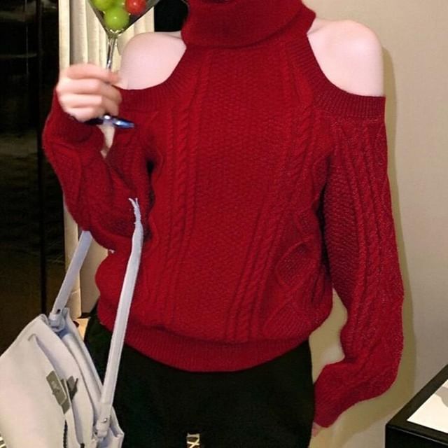 Cold Shoulder Turtleneck Solid Cable Knit Pullover