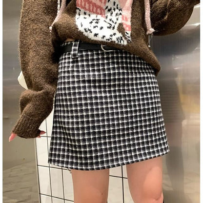 Plaid Mini A-Line Skirt with Mid Rise