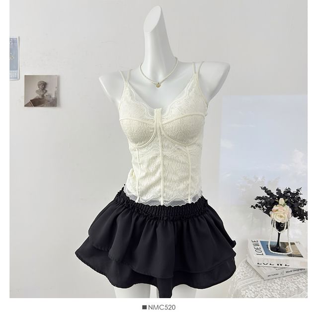 Padded Lace V-Neck Fitted Camisole