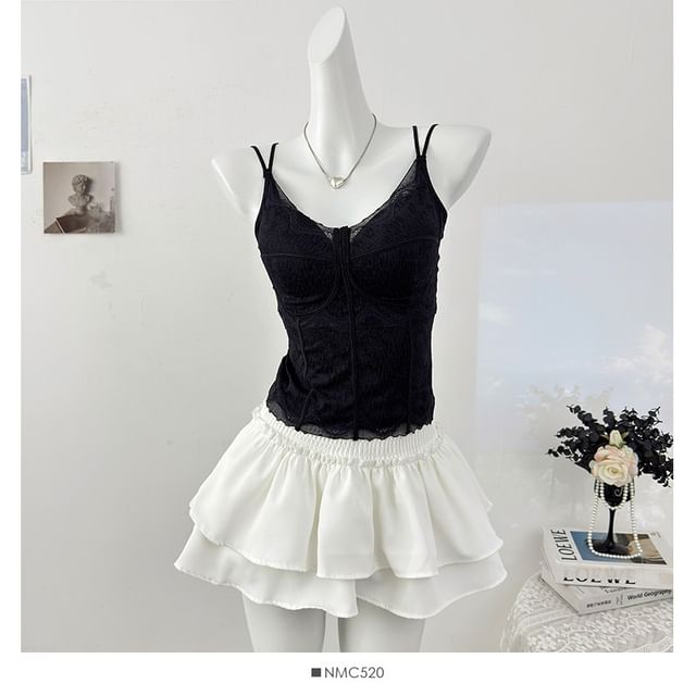 Padded Lace V-Neck Fitted Camisole
