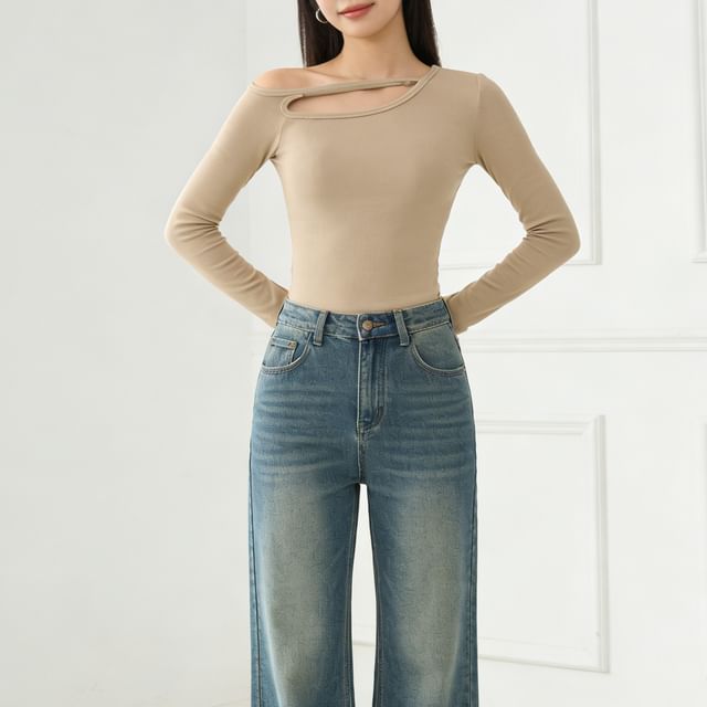 Off-Shoulder Crop Tee - Long Sleeve