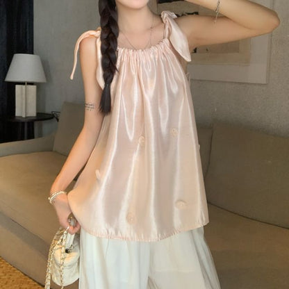 Satin Sleeveless Blouse in Solid Color
