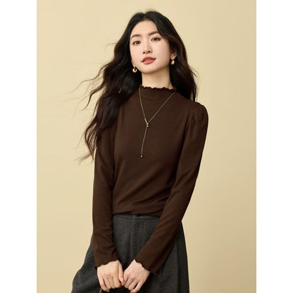 Crew Neck Tee with Long Sleeves and Ribbed Hem