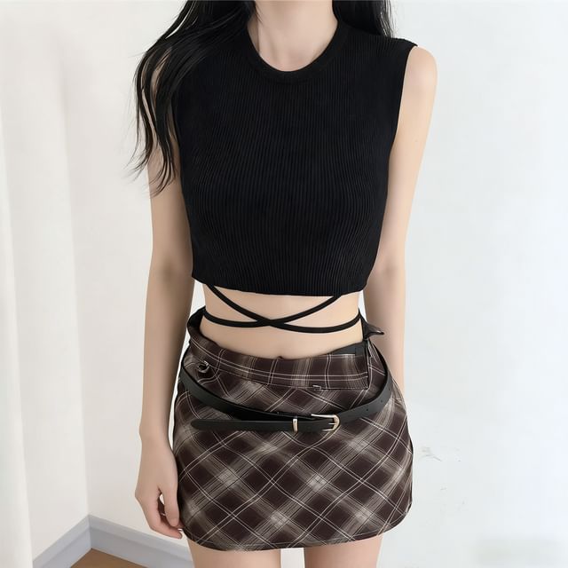 Round Collar Minimalist Back-Tie Ribbed Knit Crop Tank