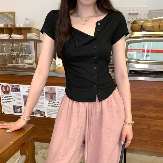 Short-Sleeve Crew Neck Asymmetrical Button-Up Plain Crop Cardigan