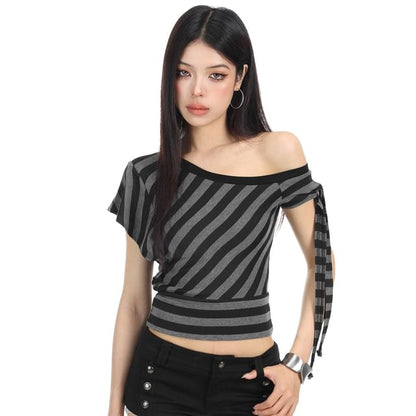 One-Shoulder Striped Knot Tee with Short Sleeves