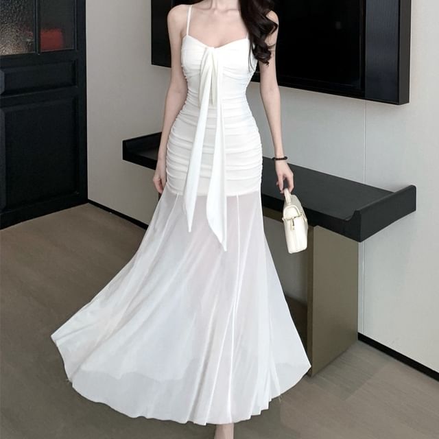 Spaghetti Strap V-Neck Trained Plain Maxi A-Line Dress