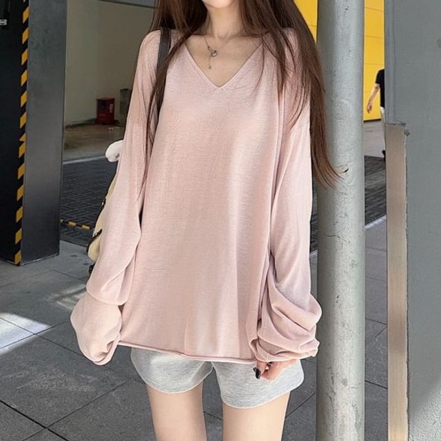 Long Sleeve V-Neck Solid Tee