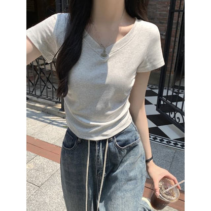 Short Sleeve V-Neck Solid T-Shirt