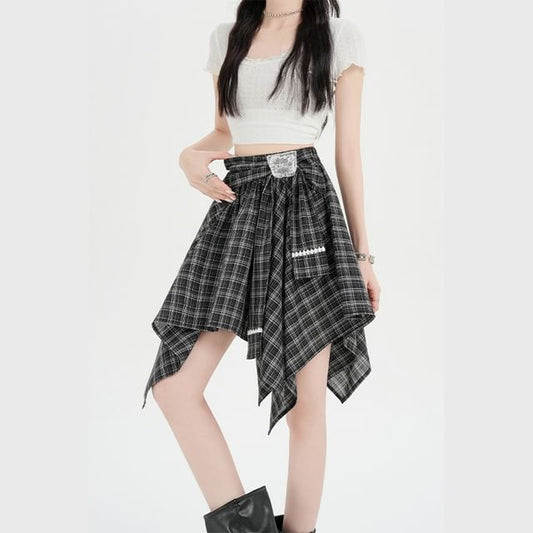 Mid Rise Tie Waist Plaid Mini A-Line Skirt