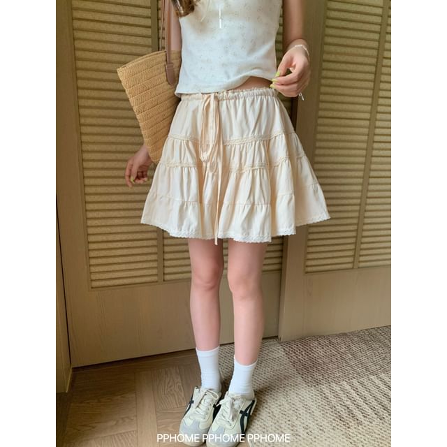 Mid Rise Plain Lace Trim Mini A-Line Skirt